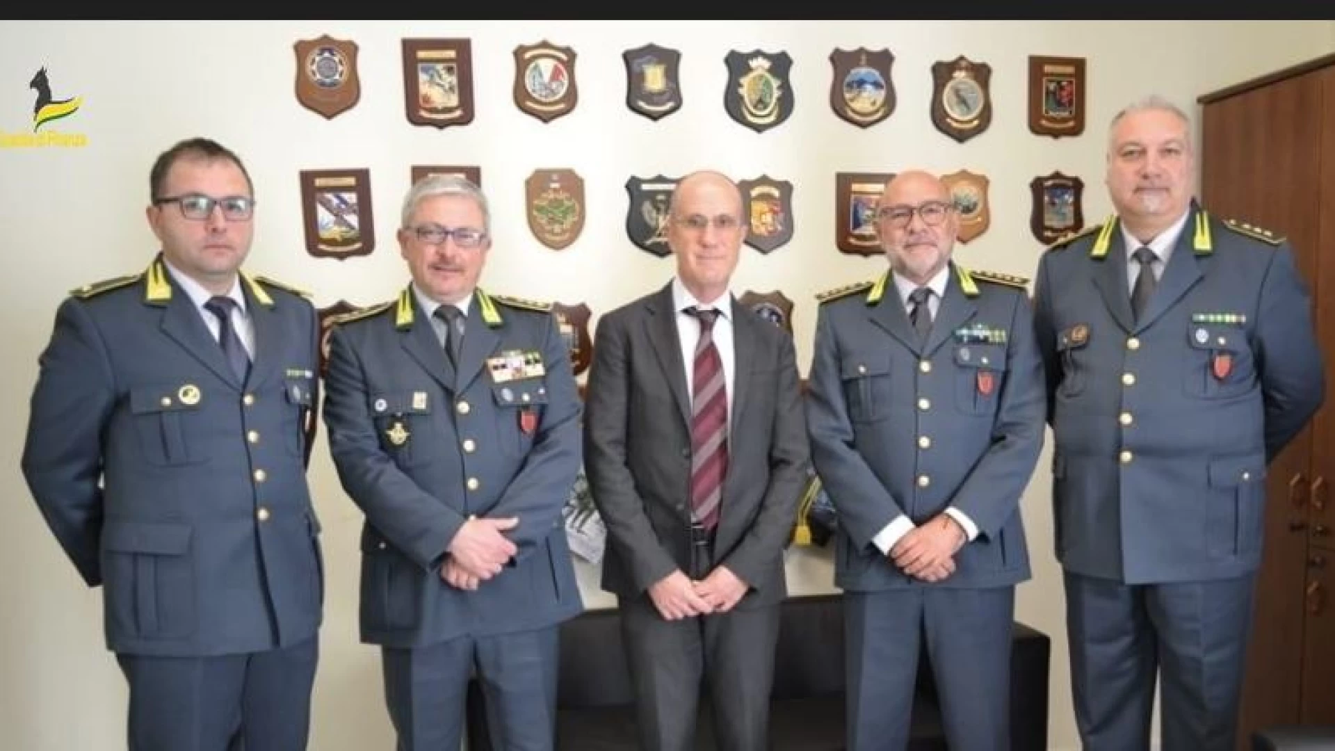 Isernia: il Direttore Provinciale dell’Agenzia delle Entrate Paolo Gabrielli in visita al Comando Provinciale della Guardia di Finanza.